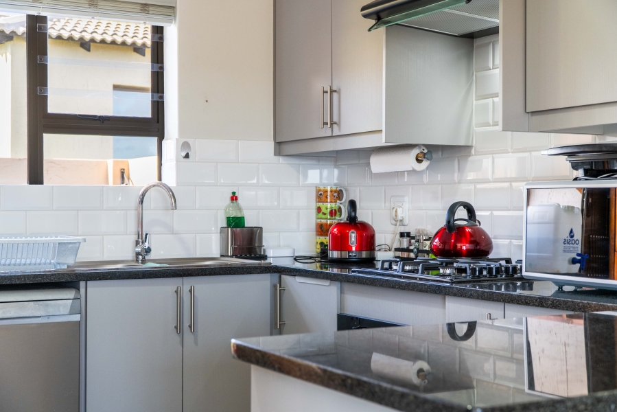 4 Bedroom Property for Sale in Seemeeu Park Western Cape